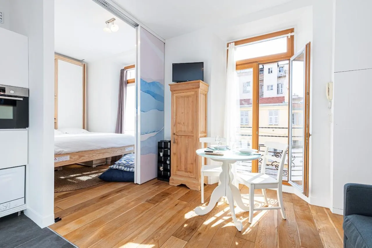 1 Bdr Downtown Near Place Massena Nice