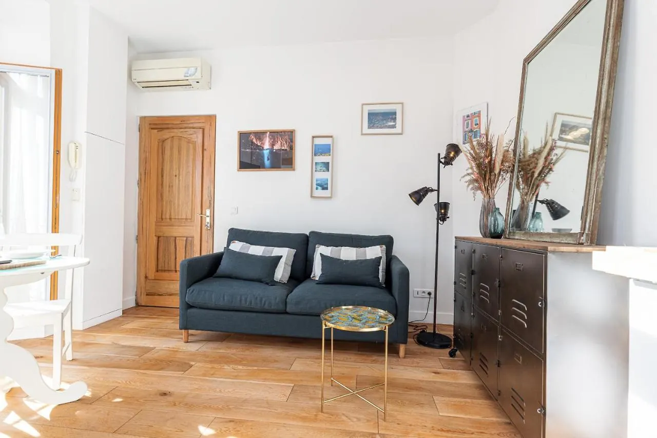 1 Bdr Downtown Near Place Massena Nice 0*,  France